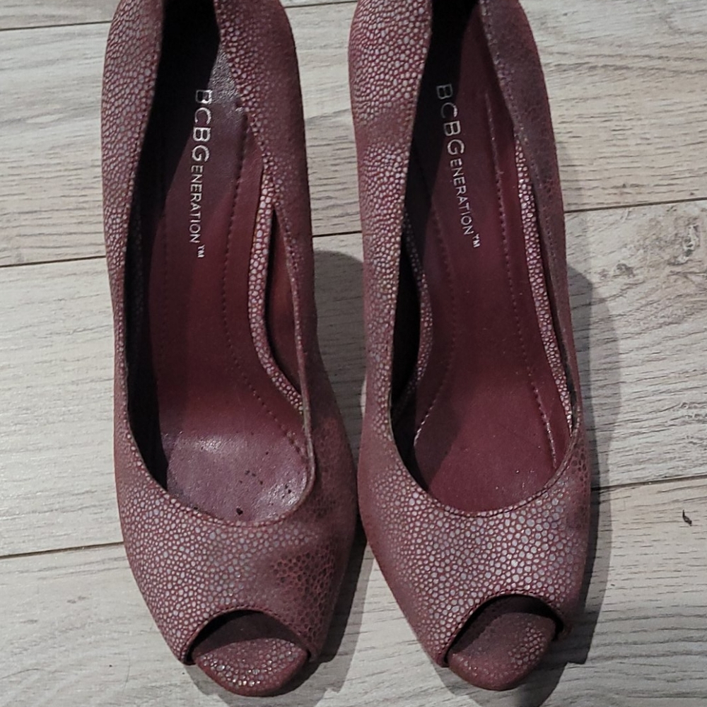 BCBG women shoes